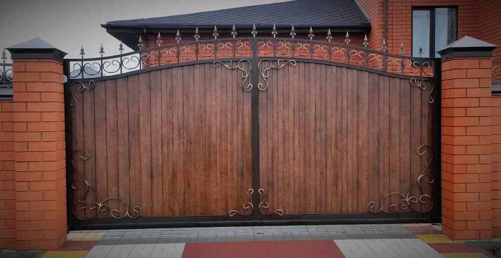 Купить простые ворота для дома: советы по выбору, установке и уходу в Новом Уренгое от 33165 руб | ВоротМастер-Нвг