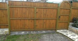 Купить распашные ворота деревянные Новый Уренгой, цена от 2747 руб.